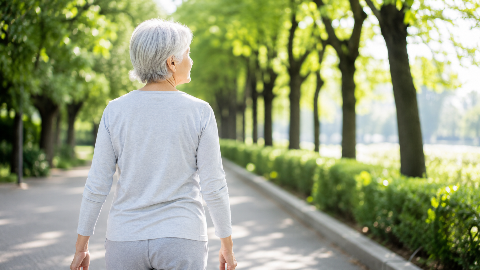 骨の健康を保ち元気に過ごす高齢の方のイメージ